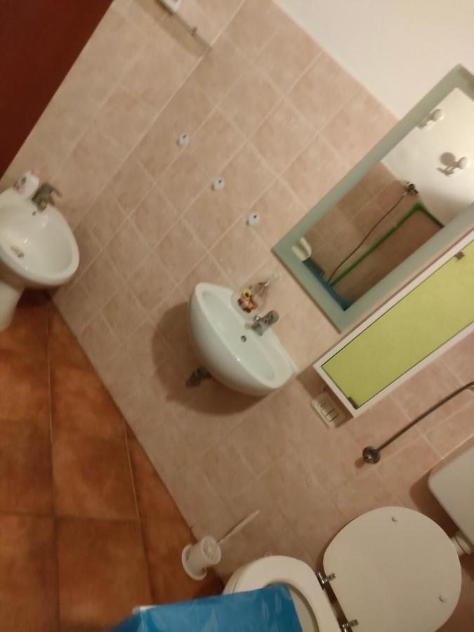 Mini Appartamento ليفورنو المظهر الخارجي الصورة